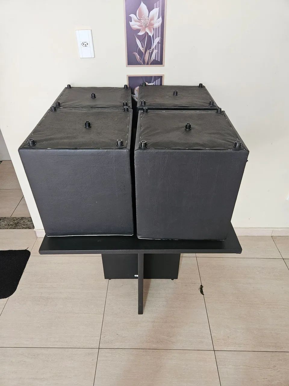 Mesa com puff - Foto 3