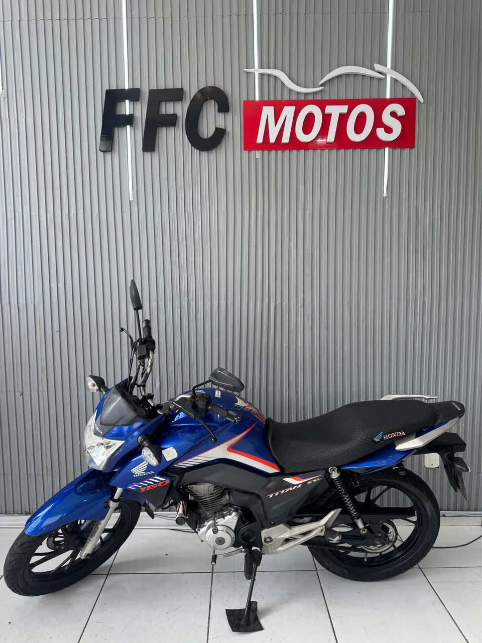 Titan  160 ex  ano 2018 Faço Financiamento 