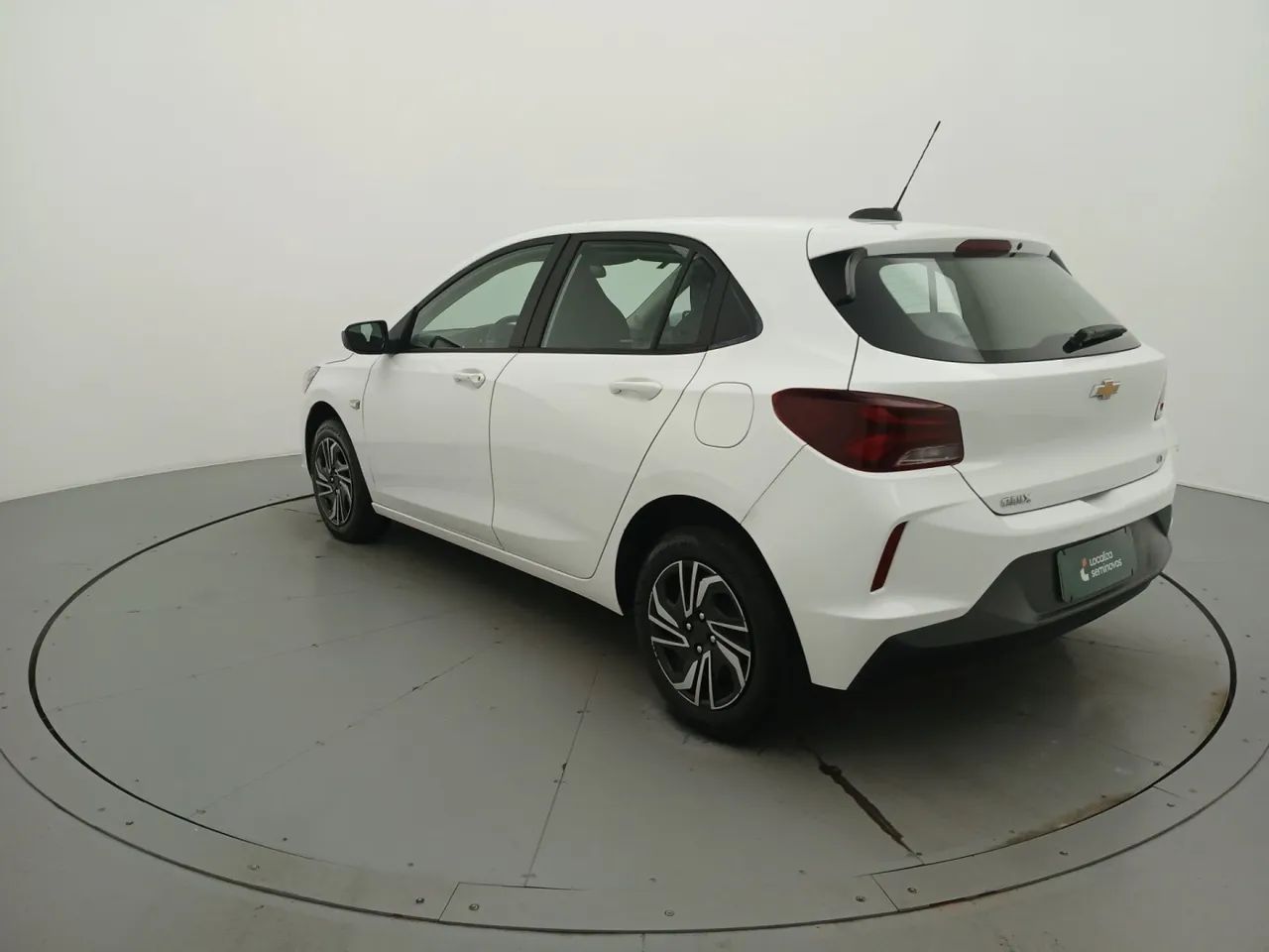 Chevrolet Onix Hatch LT 1.0 12V Flex Mec. 4P, foto 3 de 18