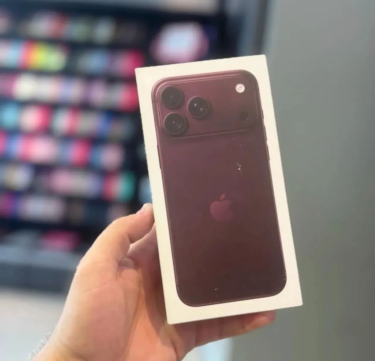 iPhone 18 pro max bordo comprado na bemol 
