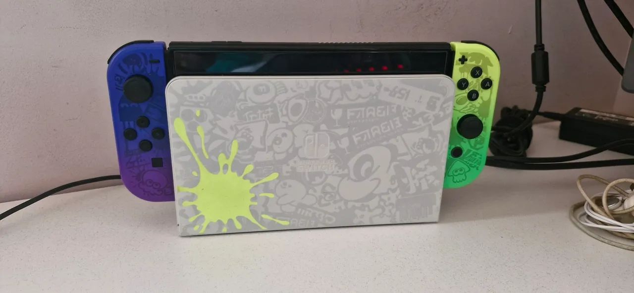 Vendo Switch OLED Splatoon Desbloqueado com vários acessórios - Foto 2