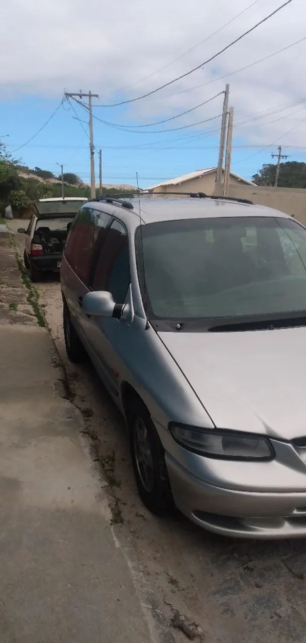 Chrysler Caravan SE 2.4/3.3 2000 - Foto 2