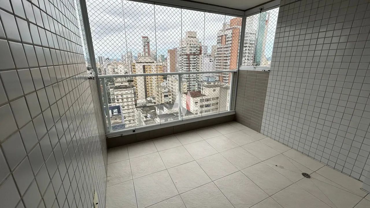 Apartamento em Gonzaga, Santos/SP