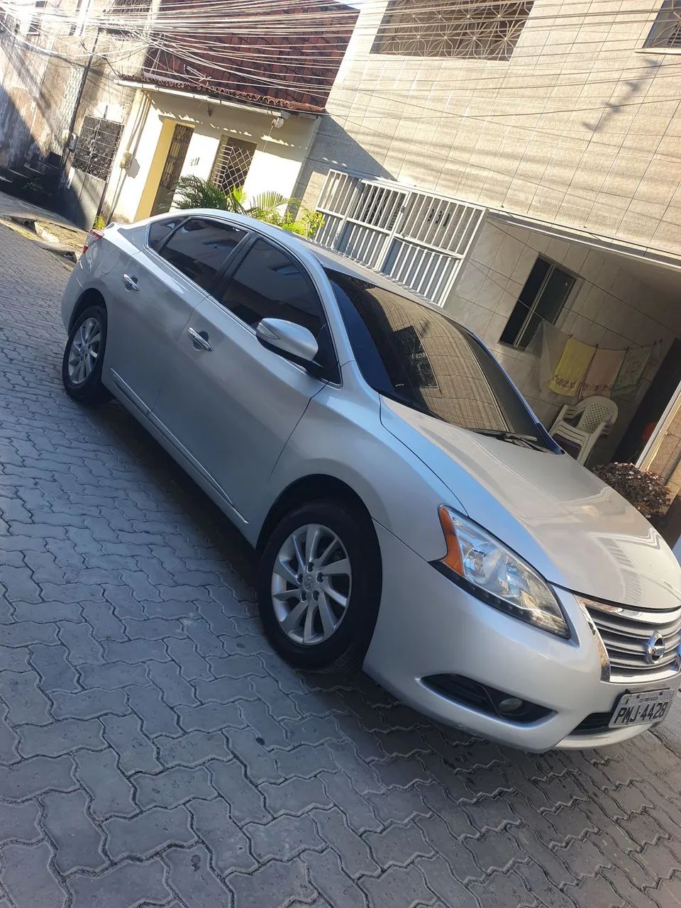 Nissan Sentra 2015