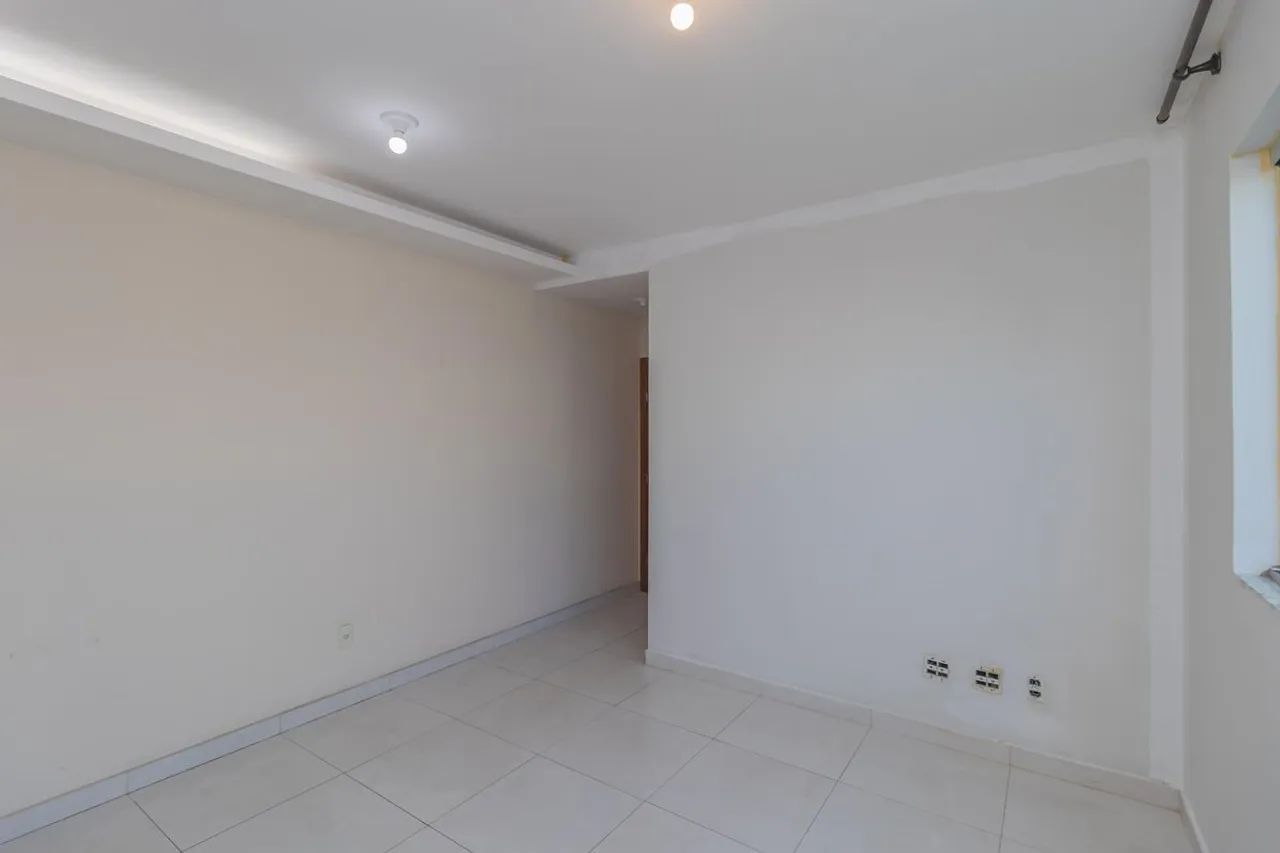 Apartamento à Venda - Cabral, 2 Quartos, 72 m2 - Foto 3