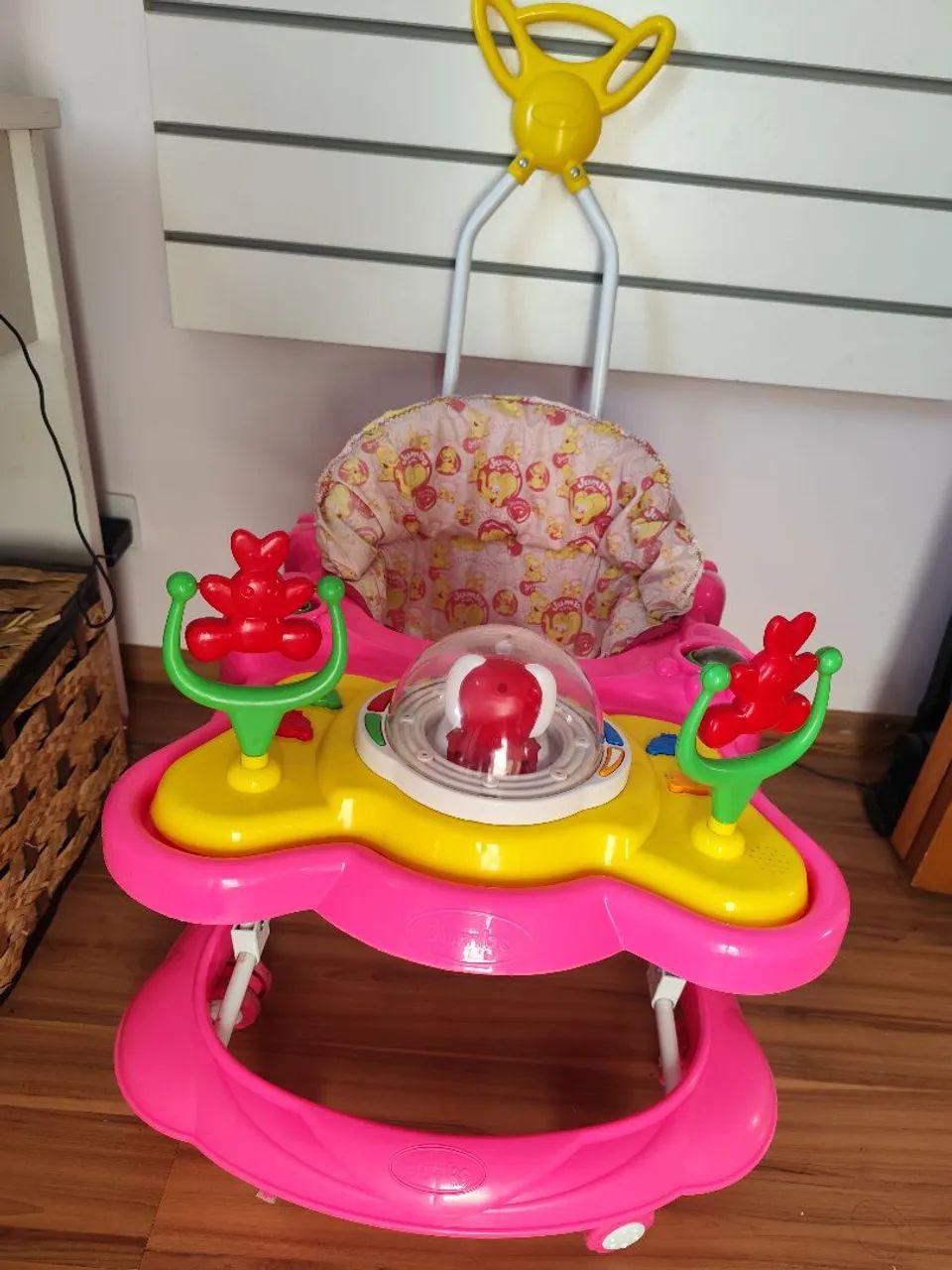 Andador de bebê Jumbo Baby. Funcionando perfeitamente 