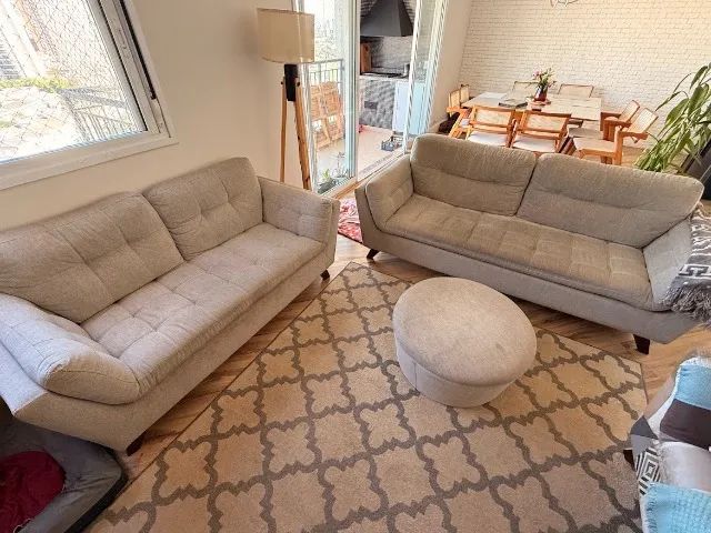 Conjunto Sofá 2 E 3 Lugares Com Puff 