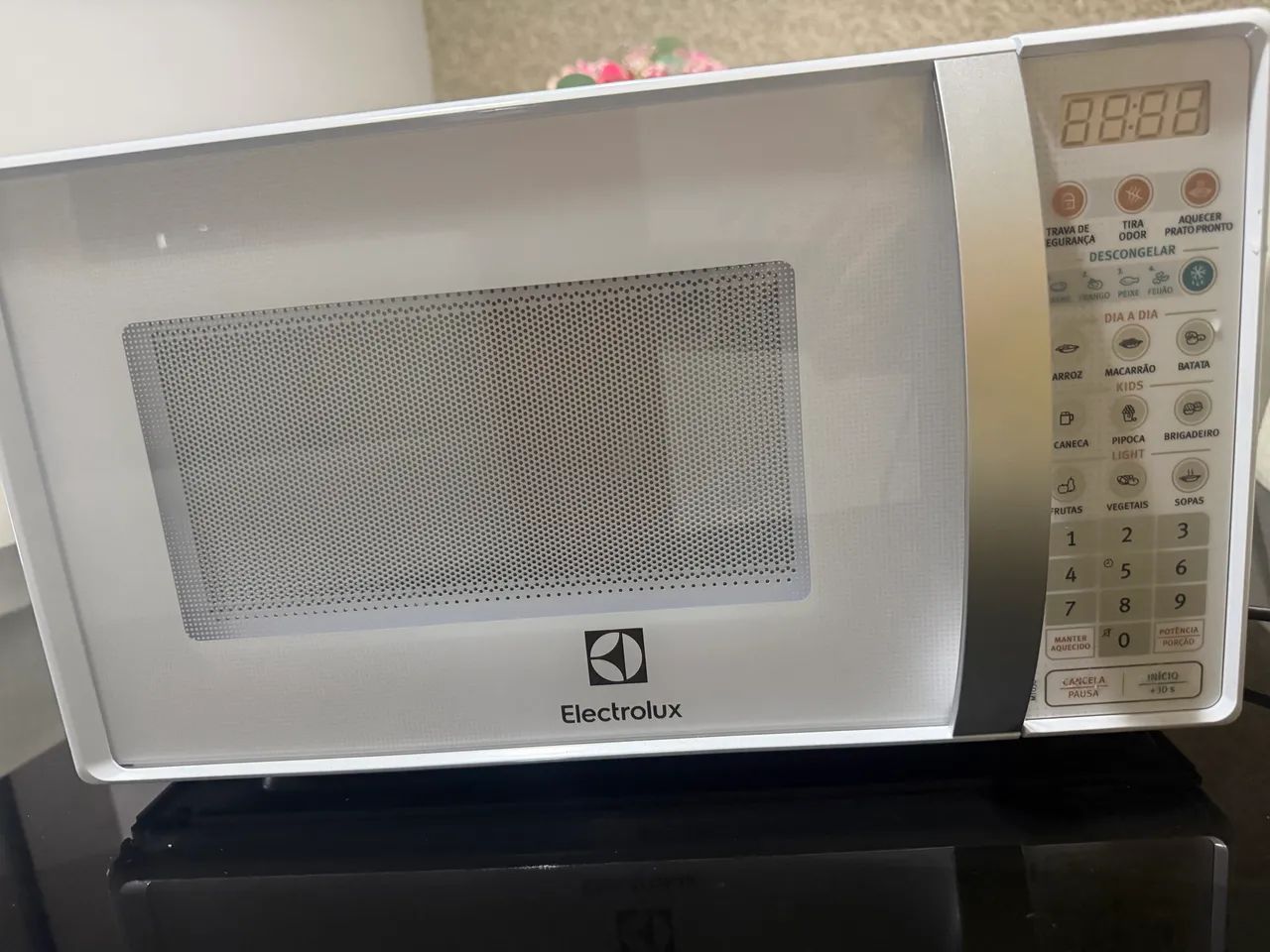 Microondas Com Defeito - Eletroportáteis Para Cozinha e Limpeza