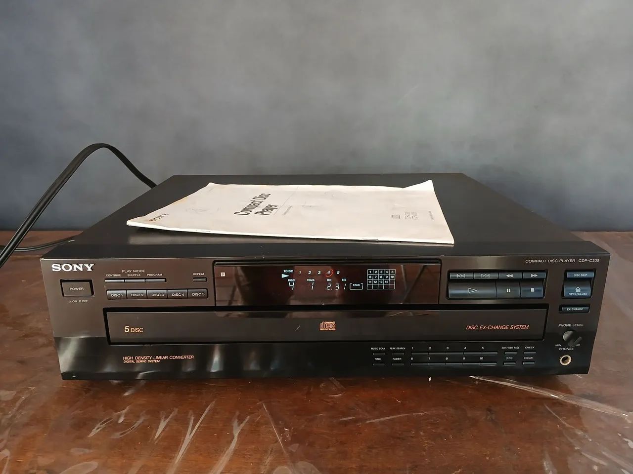 CD player Sony CDP C235