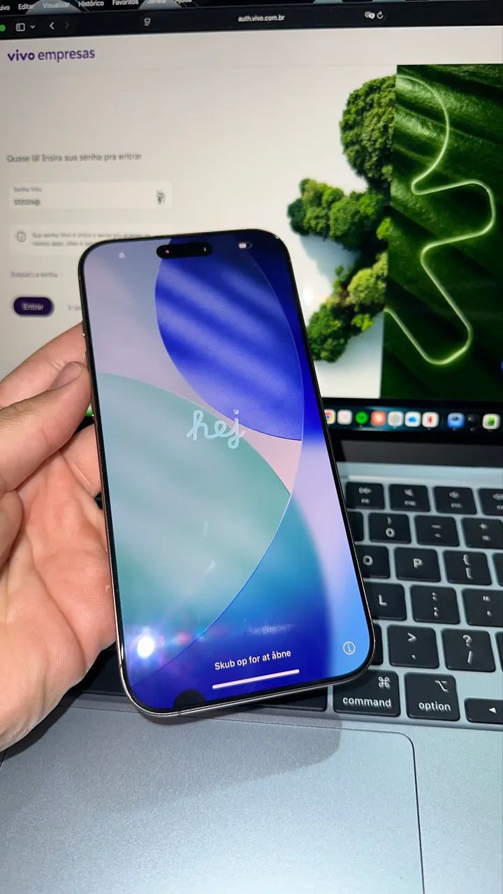 IPhone 16 pro Max  - Foto 2