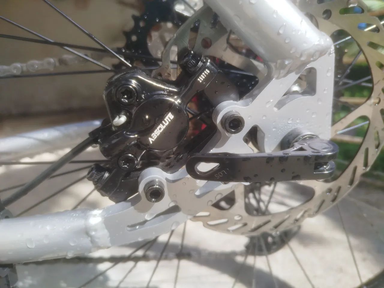 Bicicleta MTB aro 29 Shimano Deore - Foto 5
