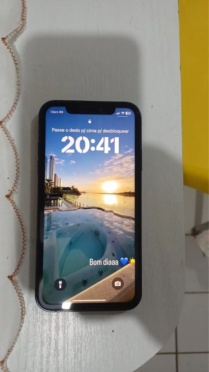 IPHONE XR CARCAÇA 17 PERFEITO  - Foto 2