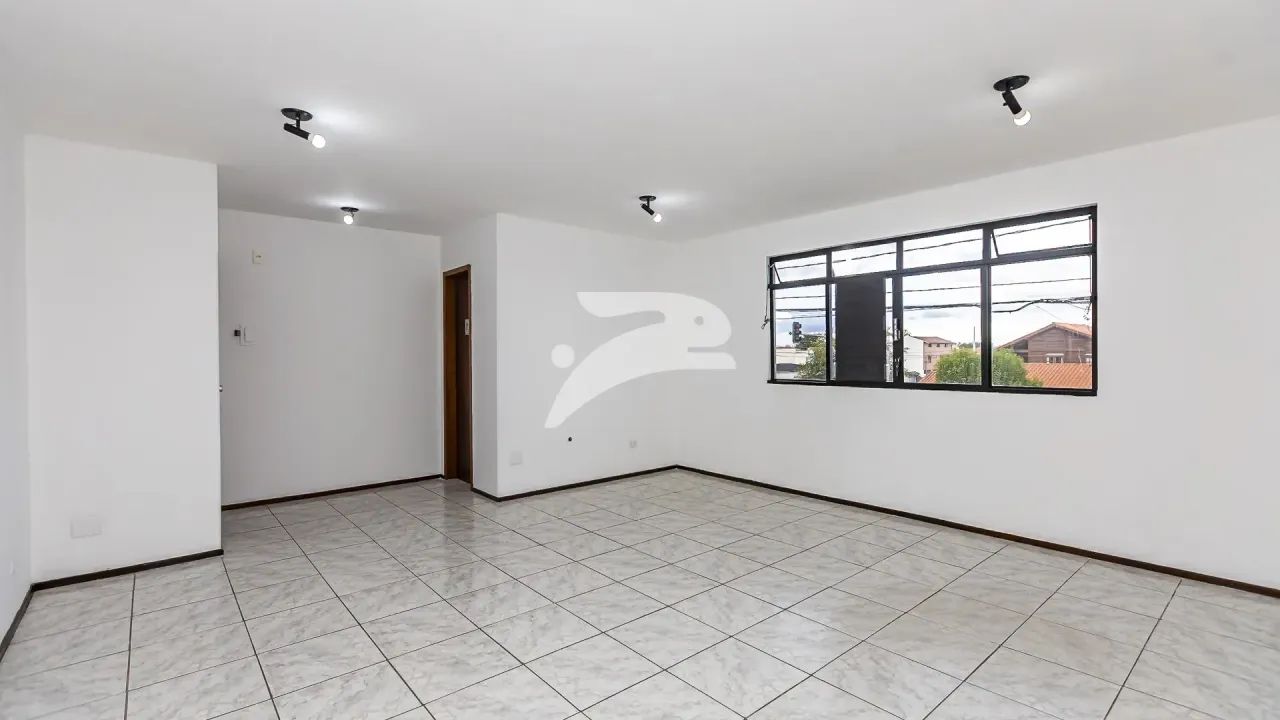 Conj. Comercial Capao da Imbuia 40m² - Foto 2