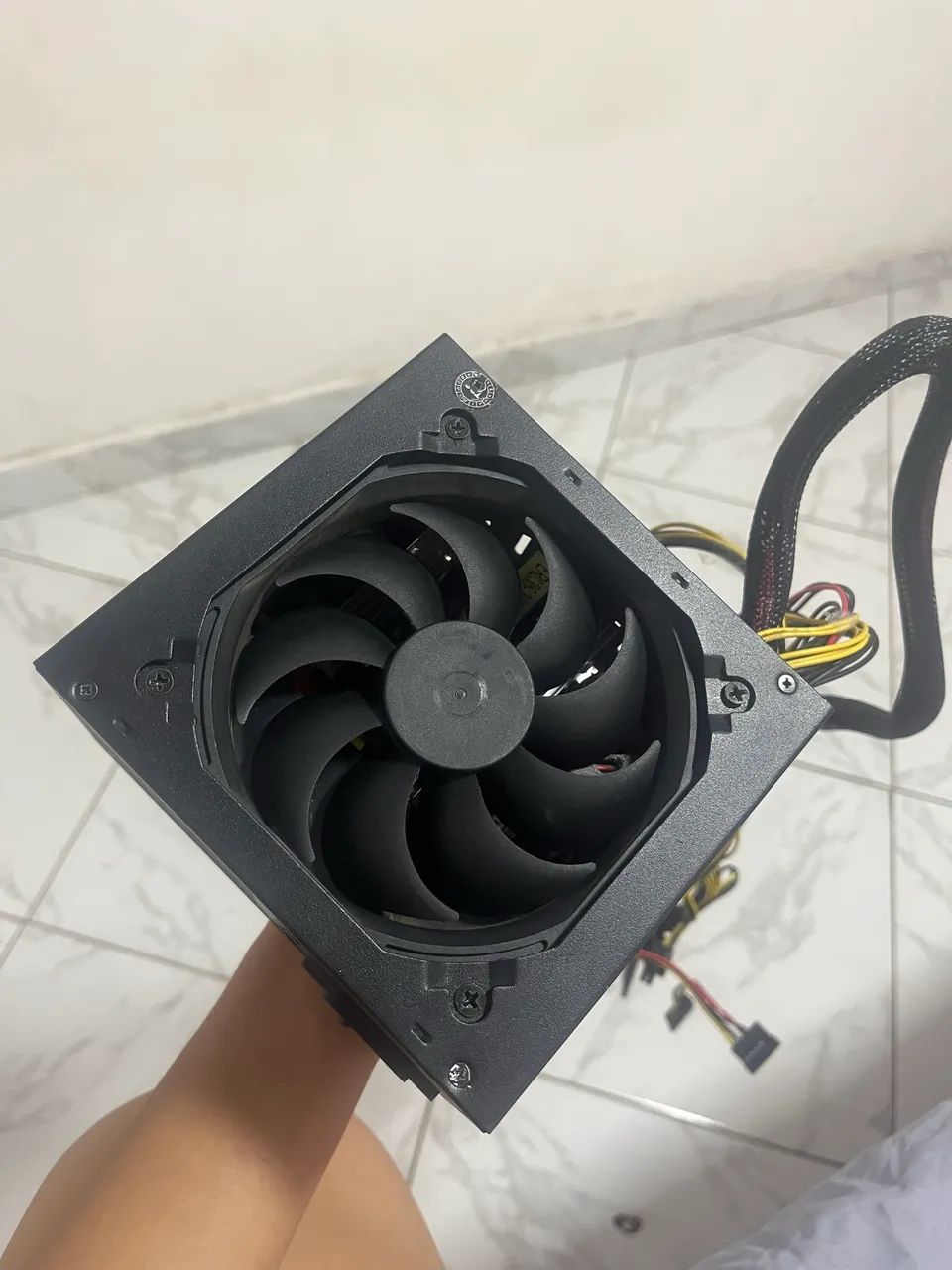 Fonte ATX Tronos 750W TRS/7400-B para PC Desktop - Foto 2