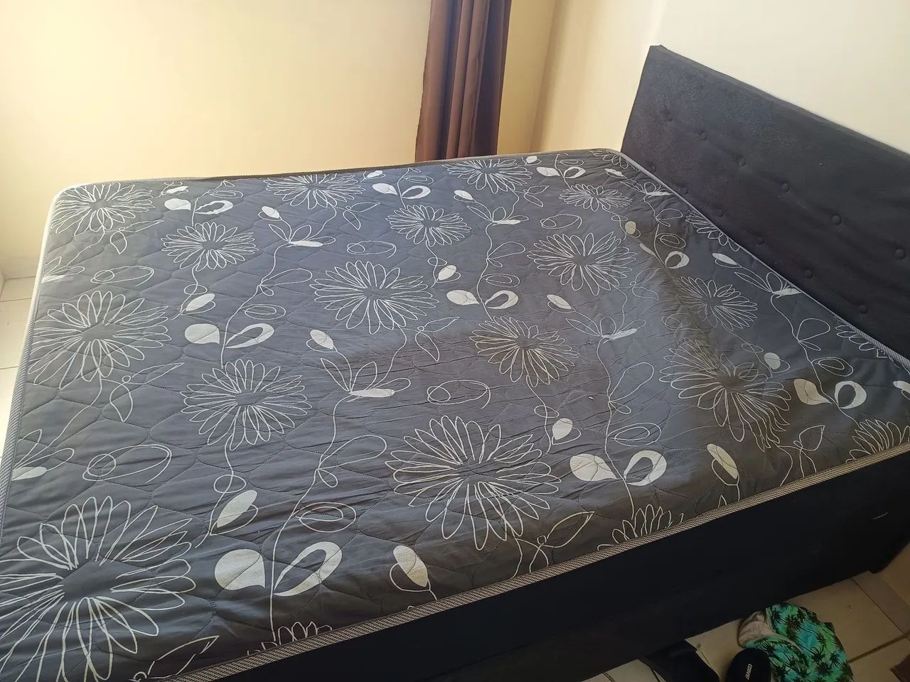 Cama box Queen bipartida + colchão simples com capa + Cabeceira - Foto 4
