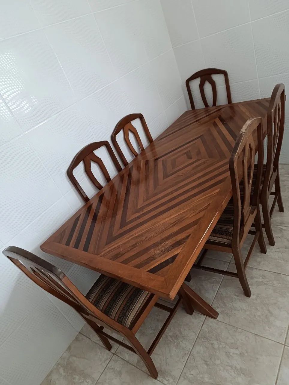Mesa de jantar 6 lugares 