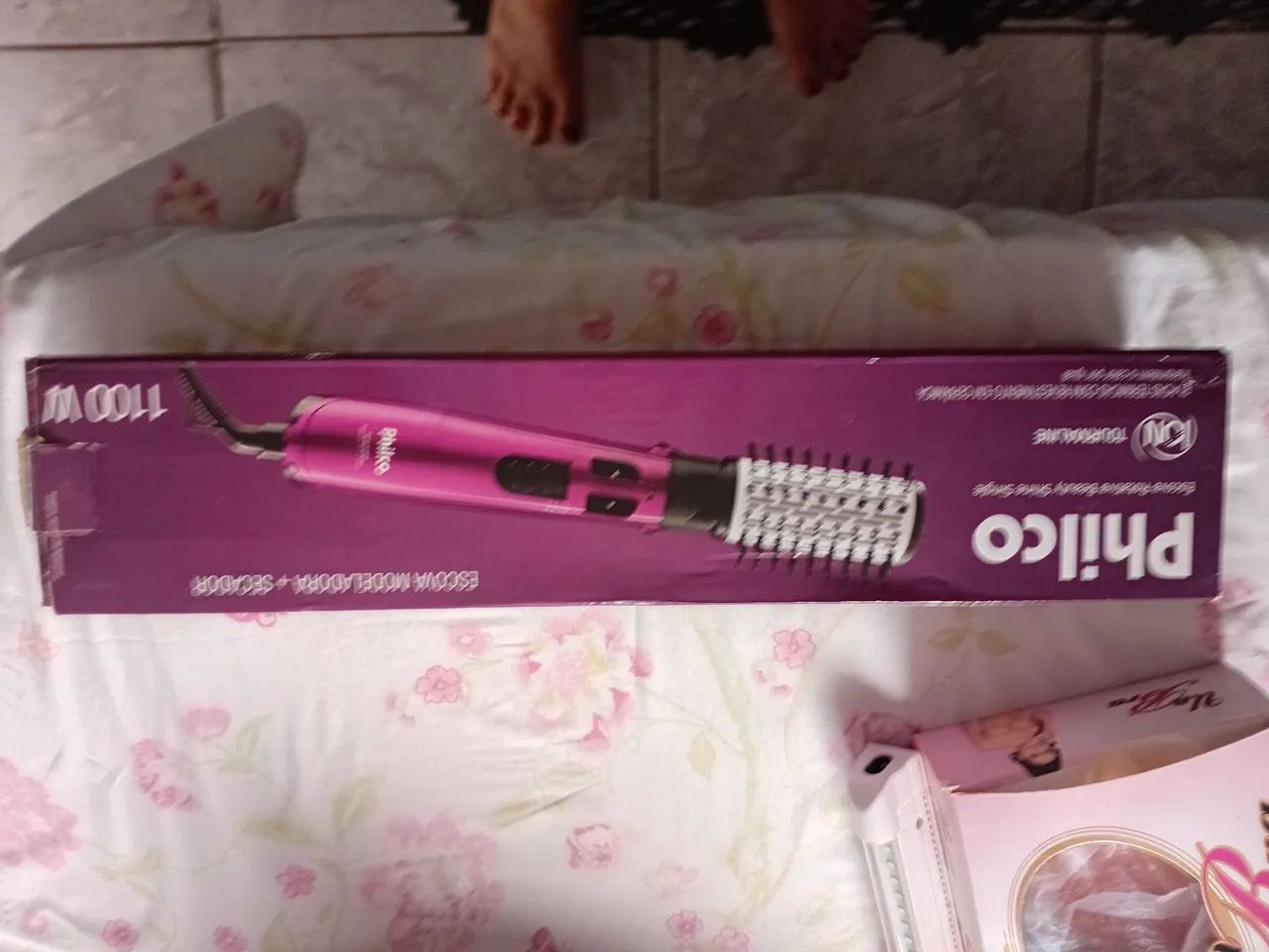 Vendo uma  escova elétrica  por 150 - Foto 2