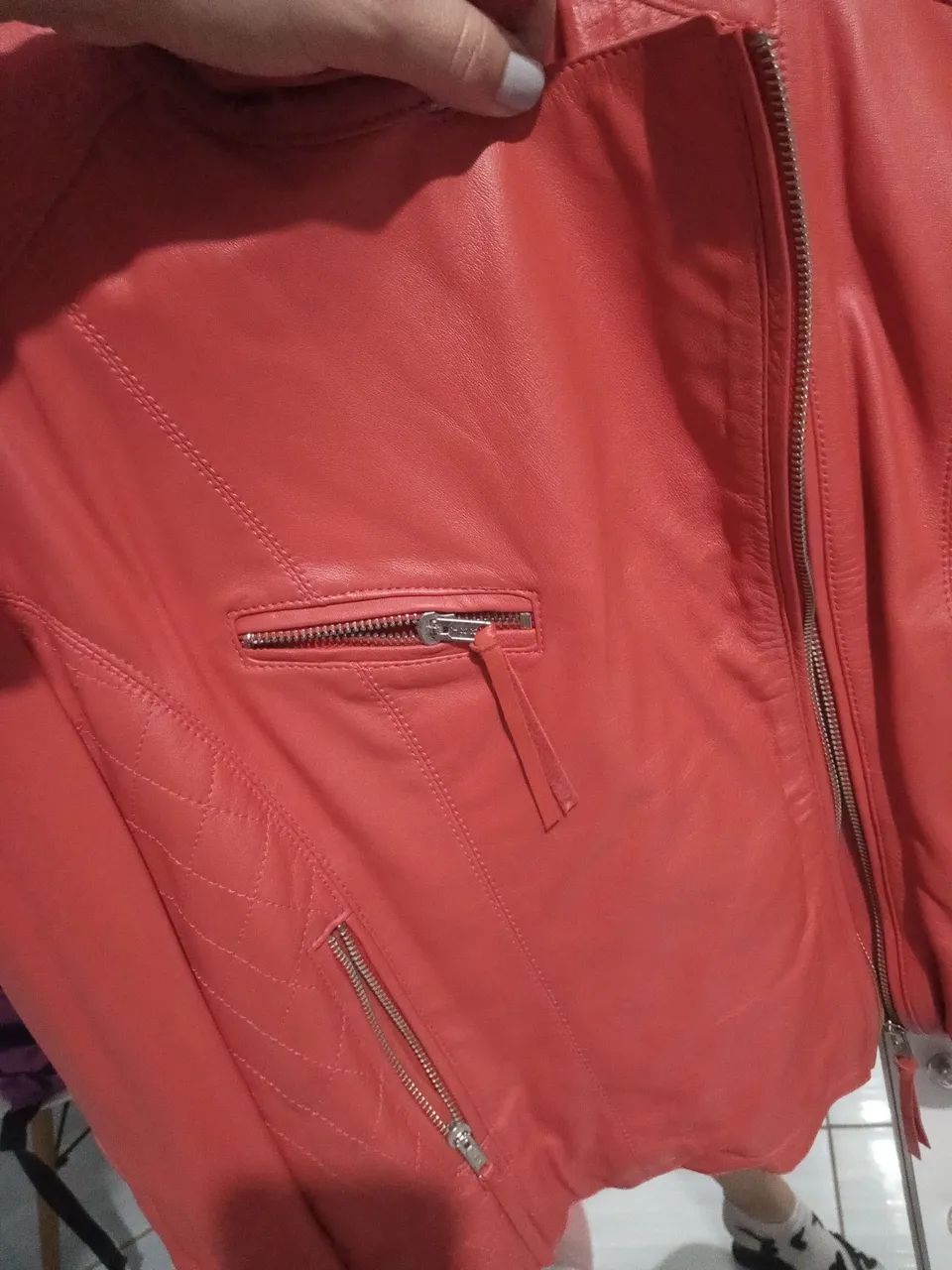 ? JAQUETA DE COURO LEGÍTIMO ? MARCA MOB ?<br> <br>Modelo biker cor lar - Foto 5