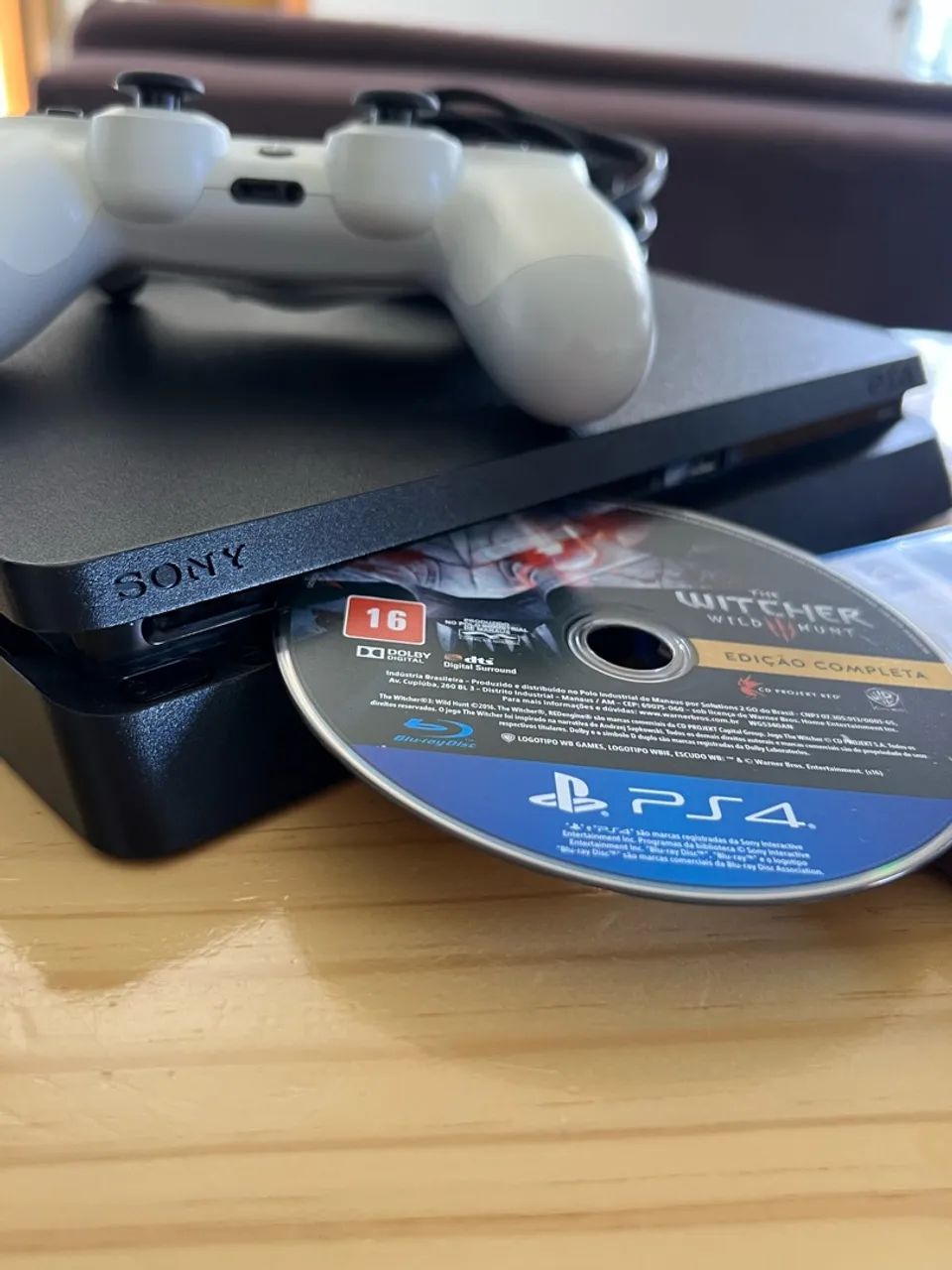 PS4 slim 1TB - Foto 2