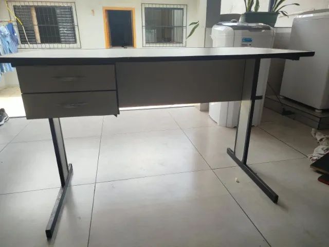 Mesa de escritorio (Doação)