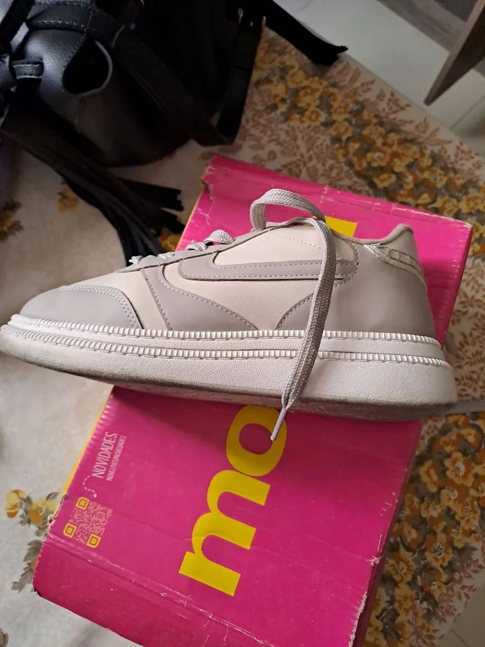 Tenis moleca 