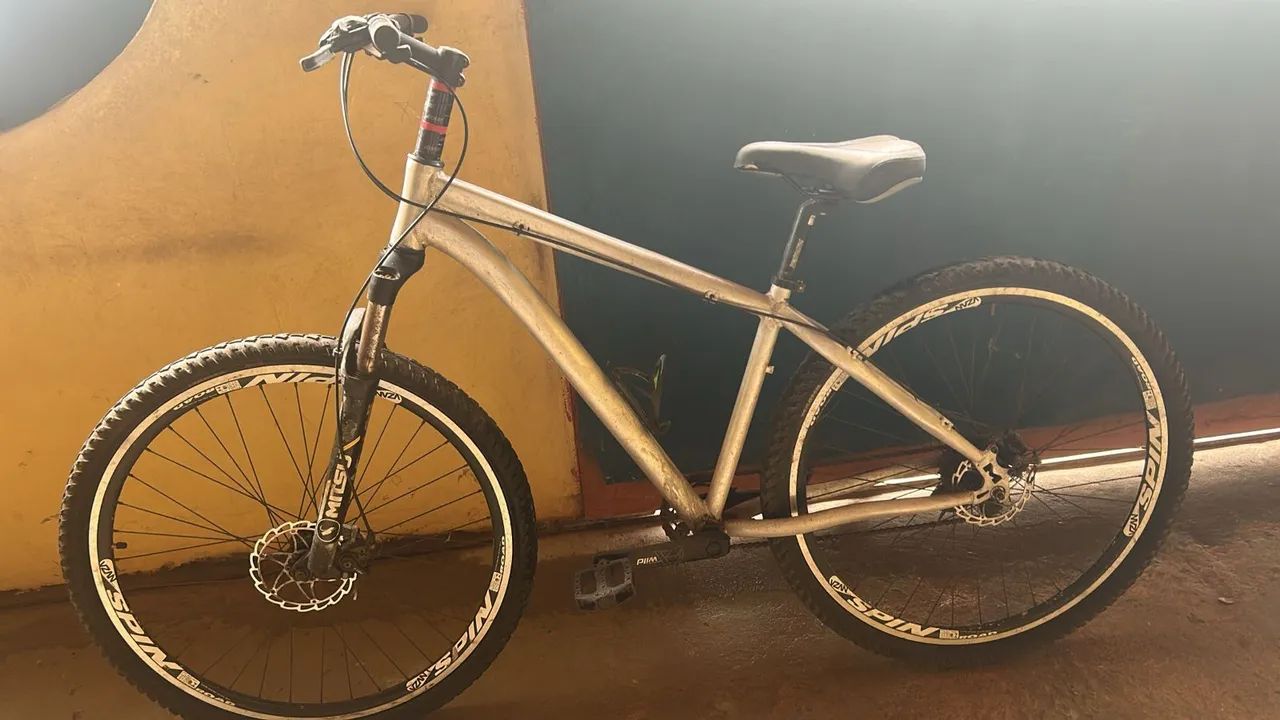 Bicicleta  - Foto 2