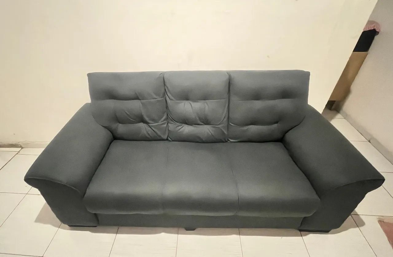 Sofá de 3 lugares 