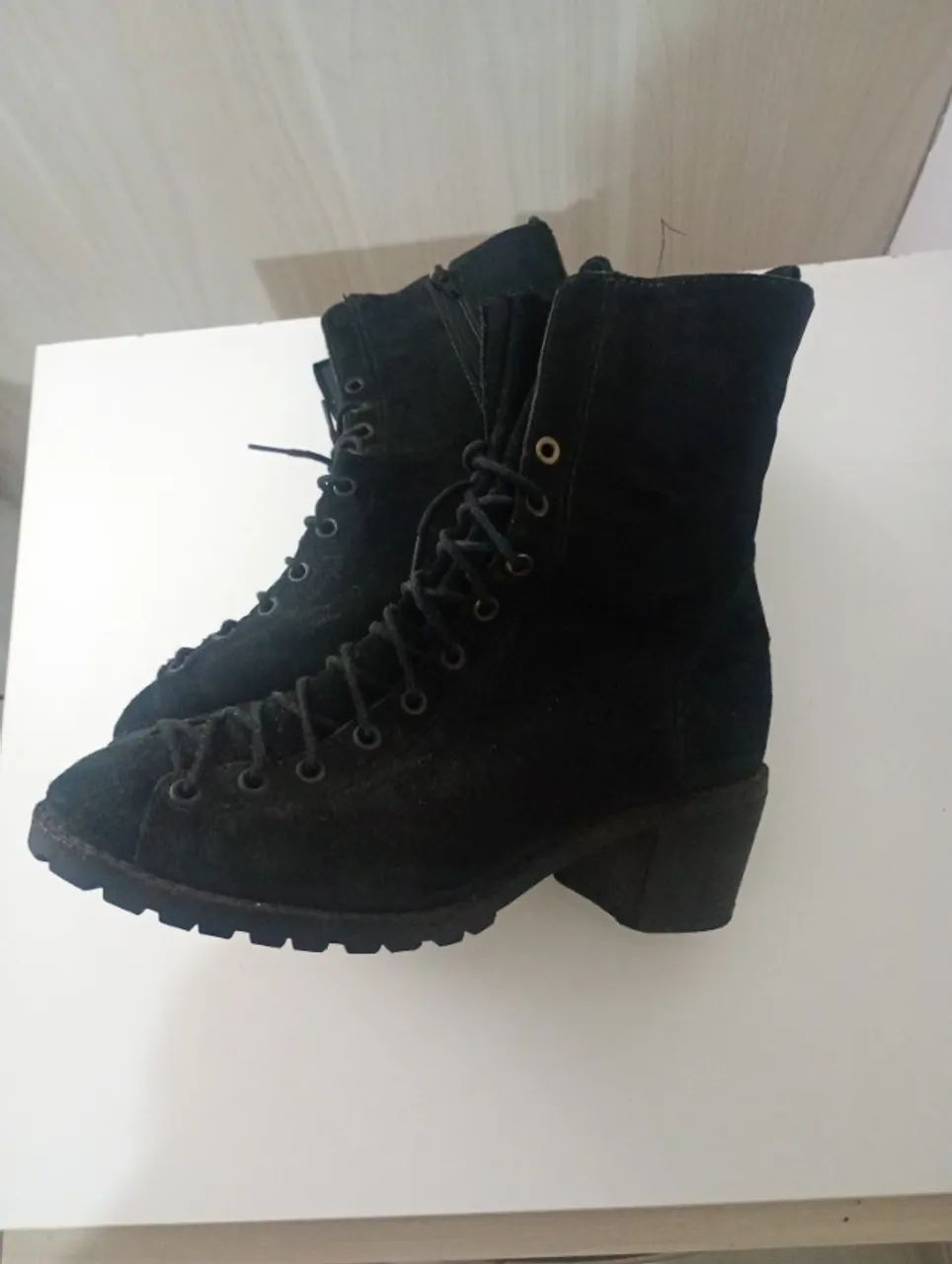 Bota feminina cano curto 