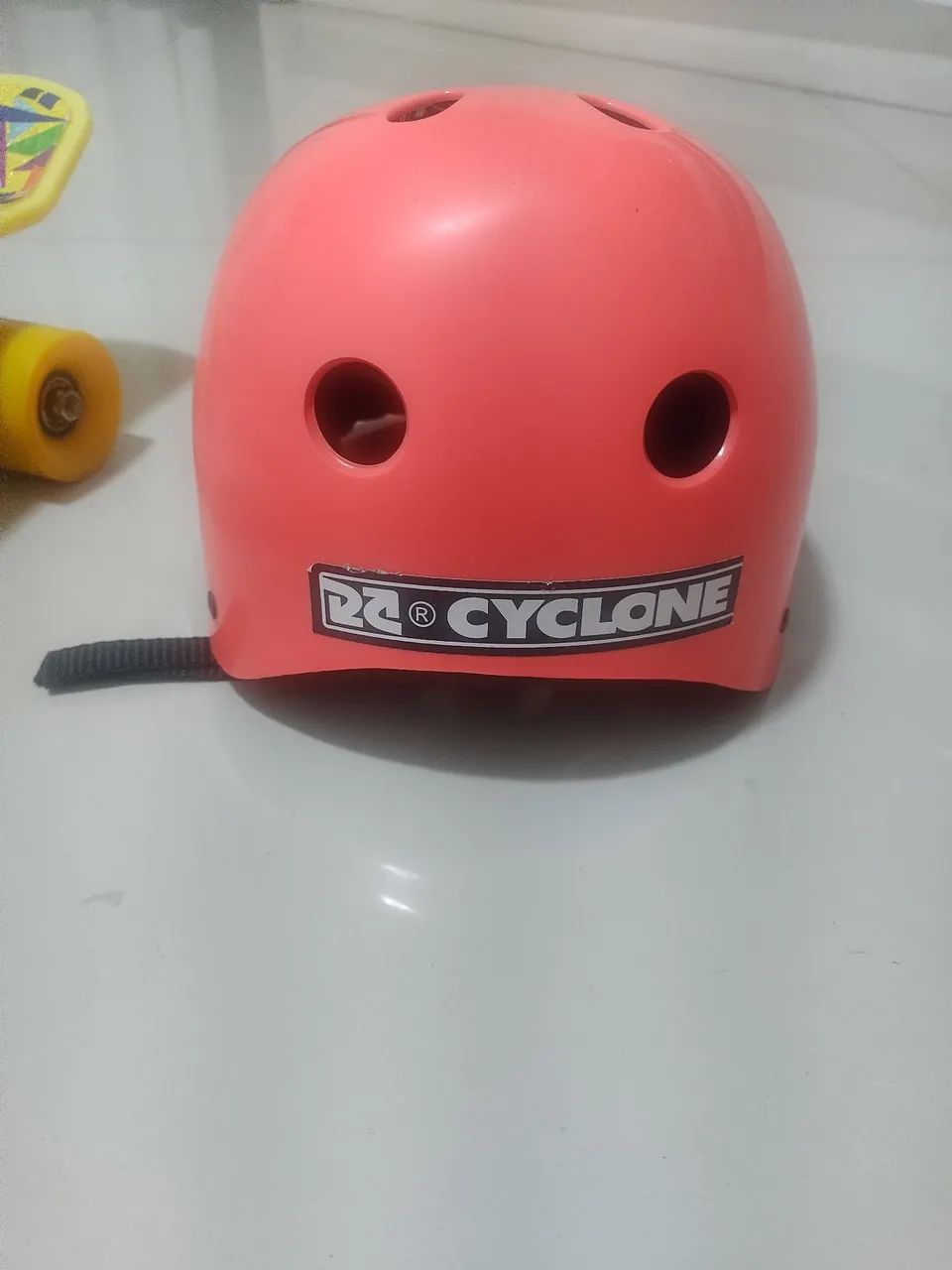 Skate infantil com capacete  - Foto 4