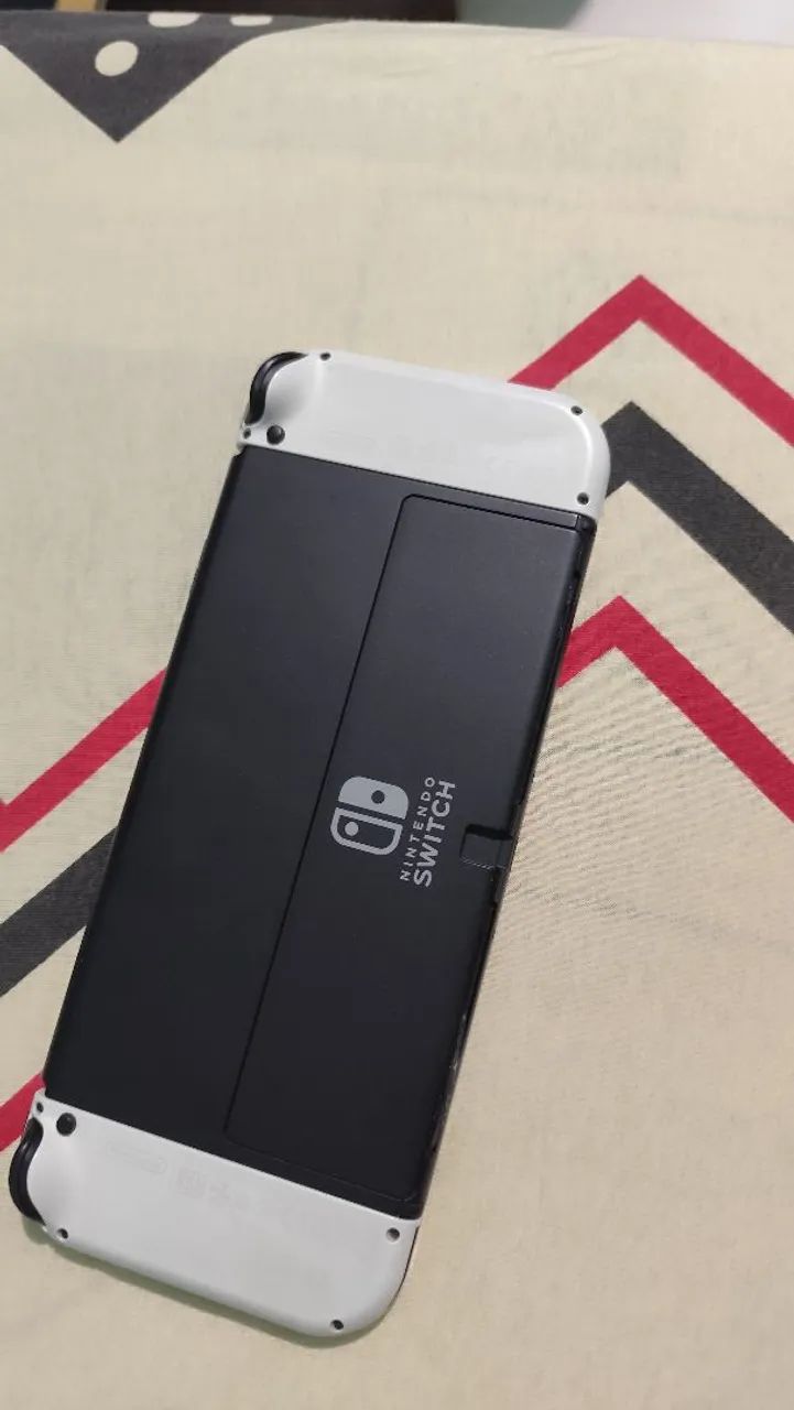 Nitendo switch OLED com tudo original + jogos e etc  - Foto 3
