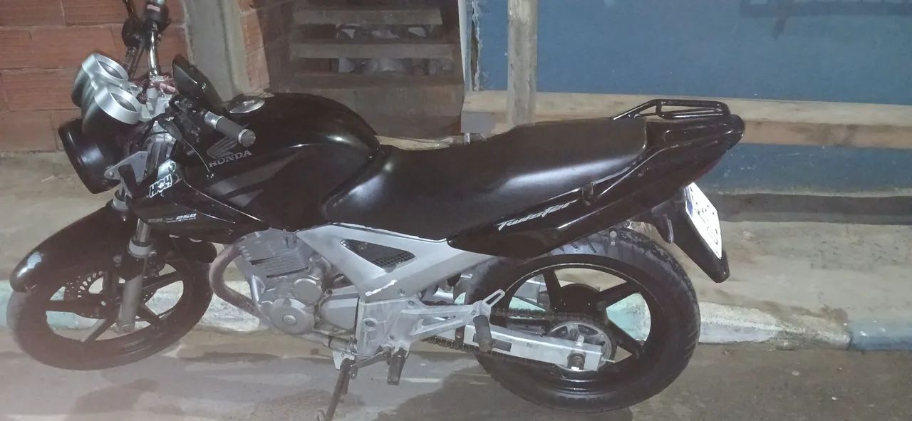 TWISTER 250  - Foto 5
