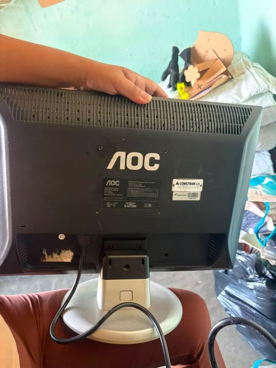 Monitor AOC e HD  - Foto 4