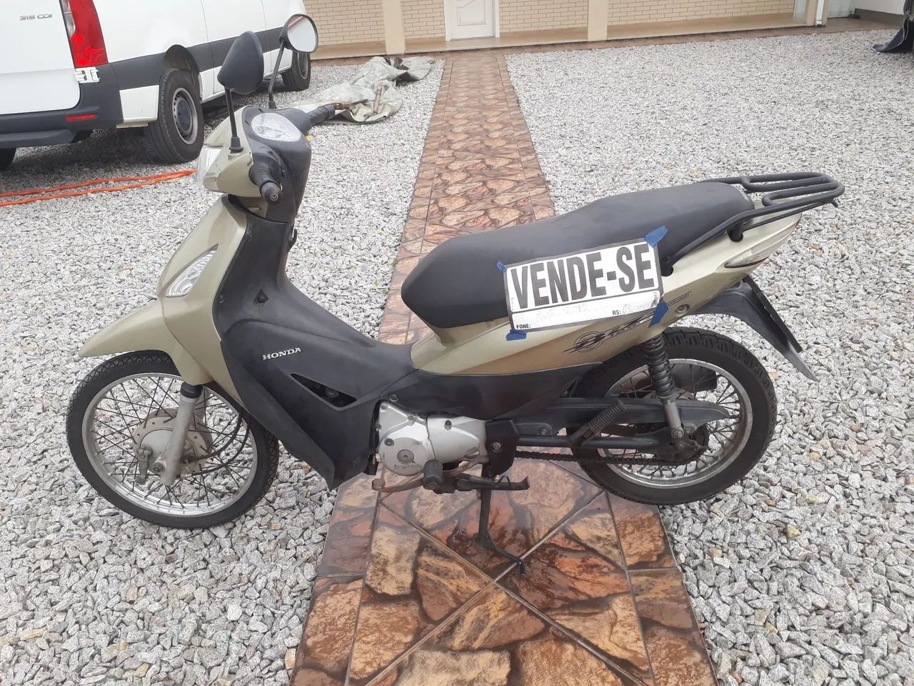 Biz 125 Es partida elétrica 