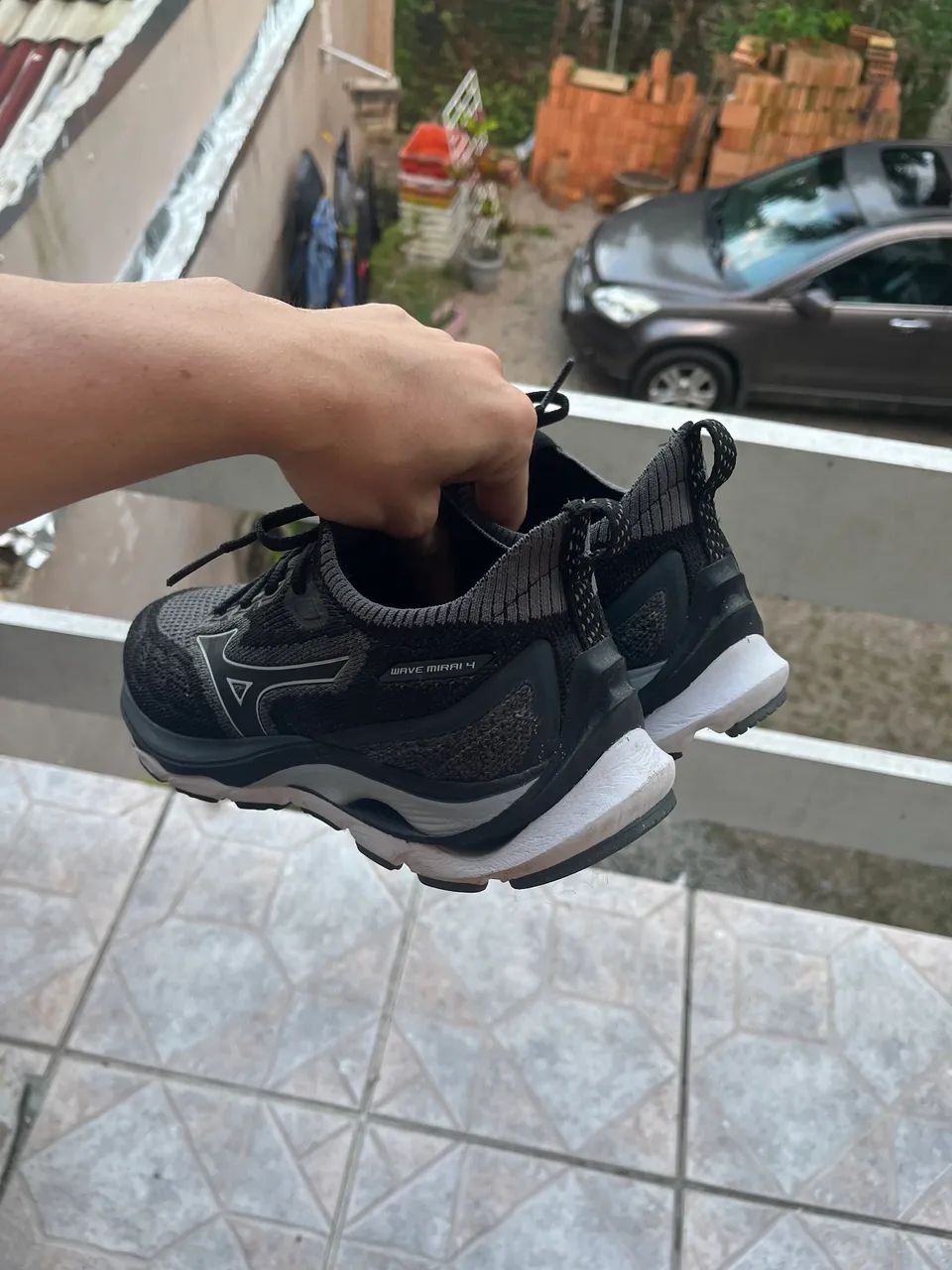 Tênis mizuno wave mirai 4