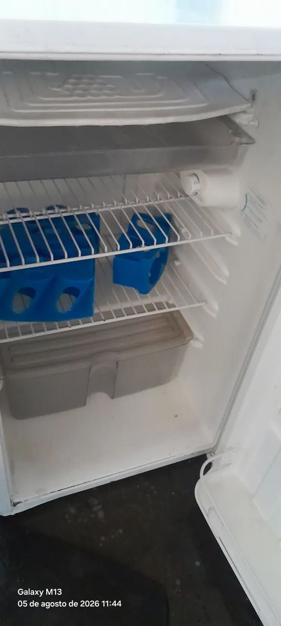 Vendo frigobar  Consul  gelando *  - Foto 2