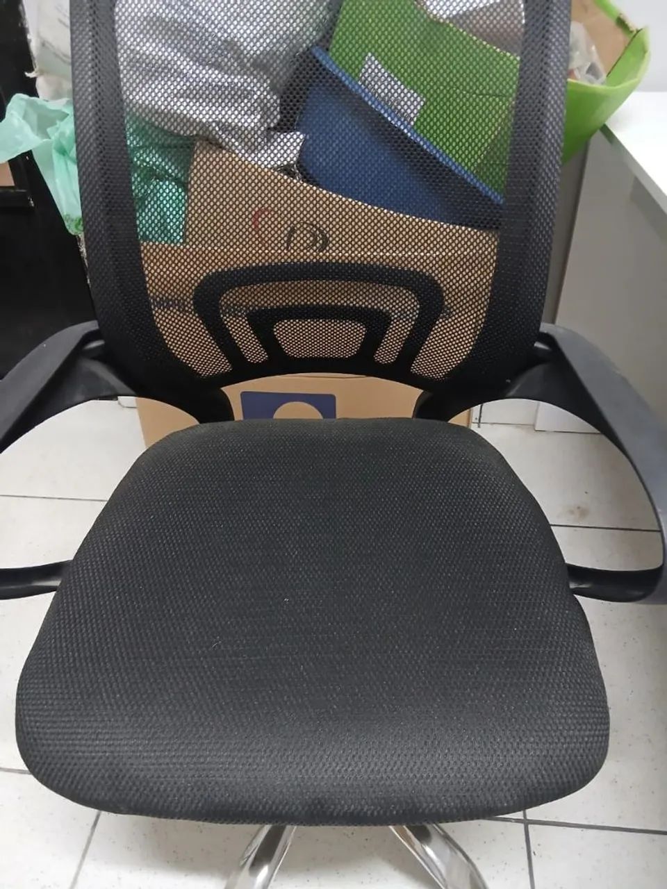 Cadeira Semi Nova