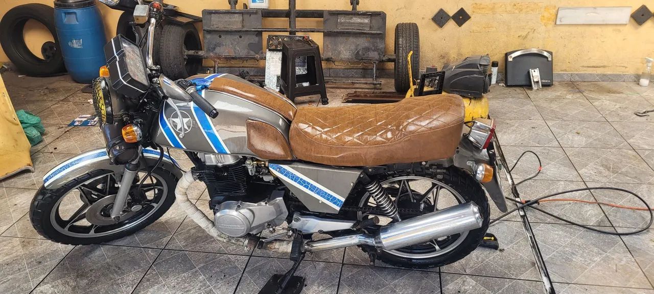CB 400 - Foto 2