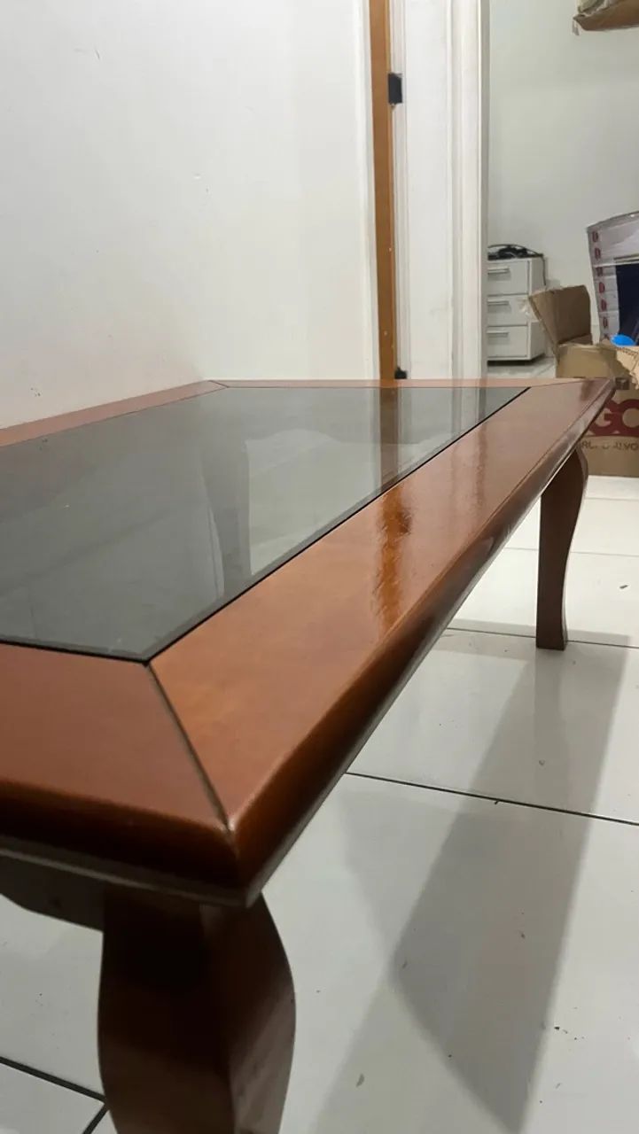 VENDO CONJUNTO DE MESA COM VIDRO + 2 CADEIRAS DE MADEIRA - Foto 5
