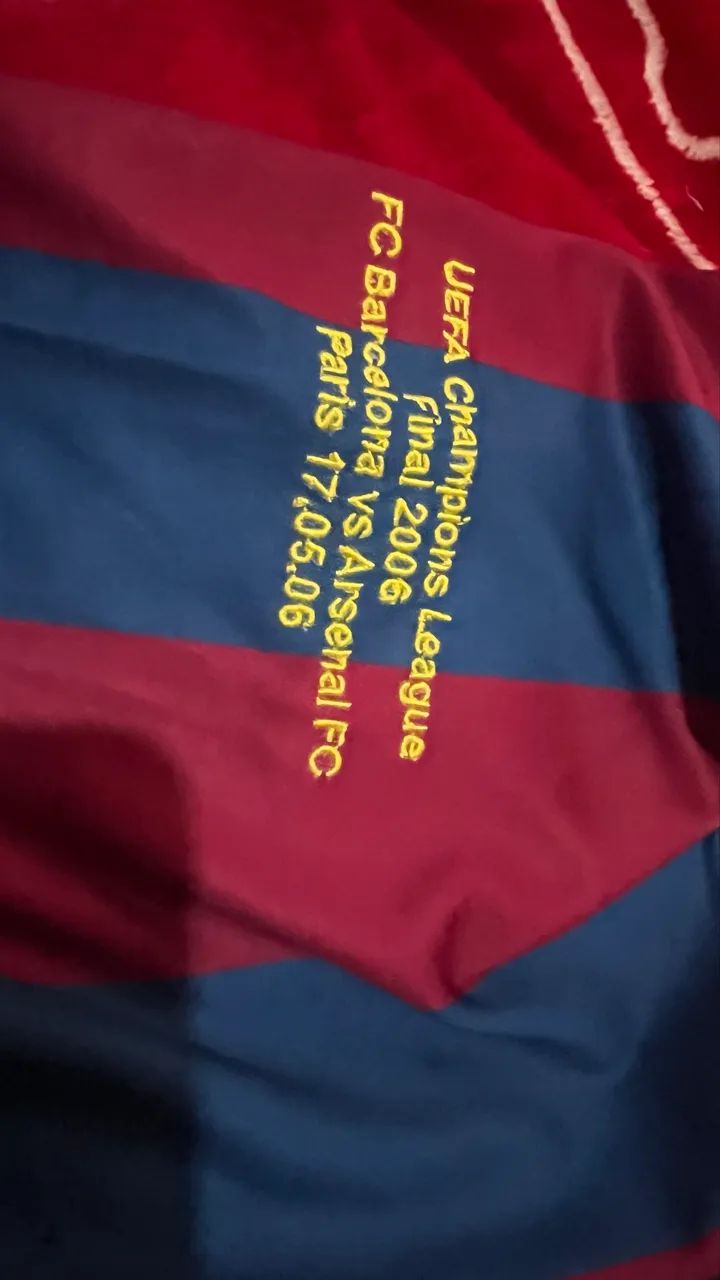 Camisa Ronaldinho Barcelona  - Foto 3