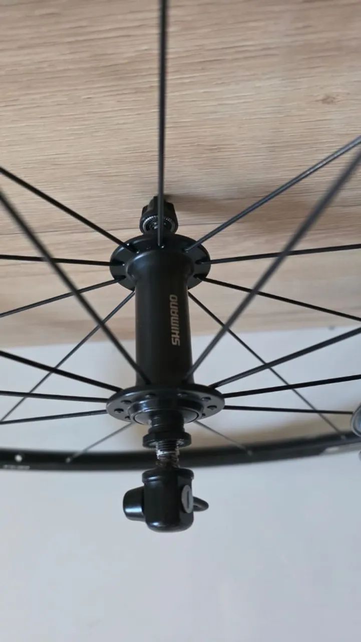 Rodas Shimano RS010-1,8kg - Foto 4