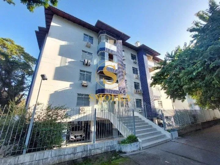 Apartamento à venda com 2 dormitórios no Itacorubi - Florianópolis/SC