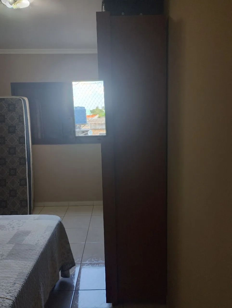Vendo 2 guarda roupas novíssimos  - Foto 2
