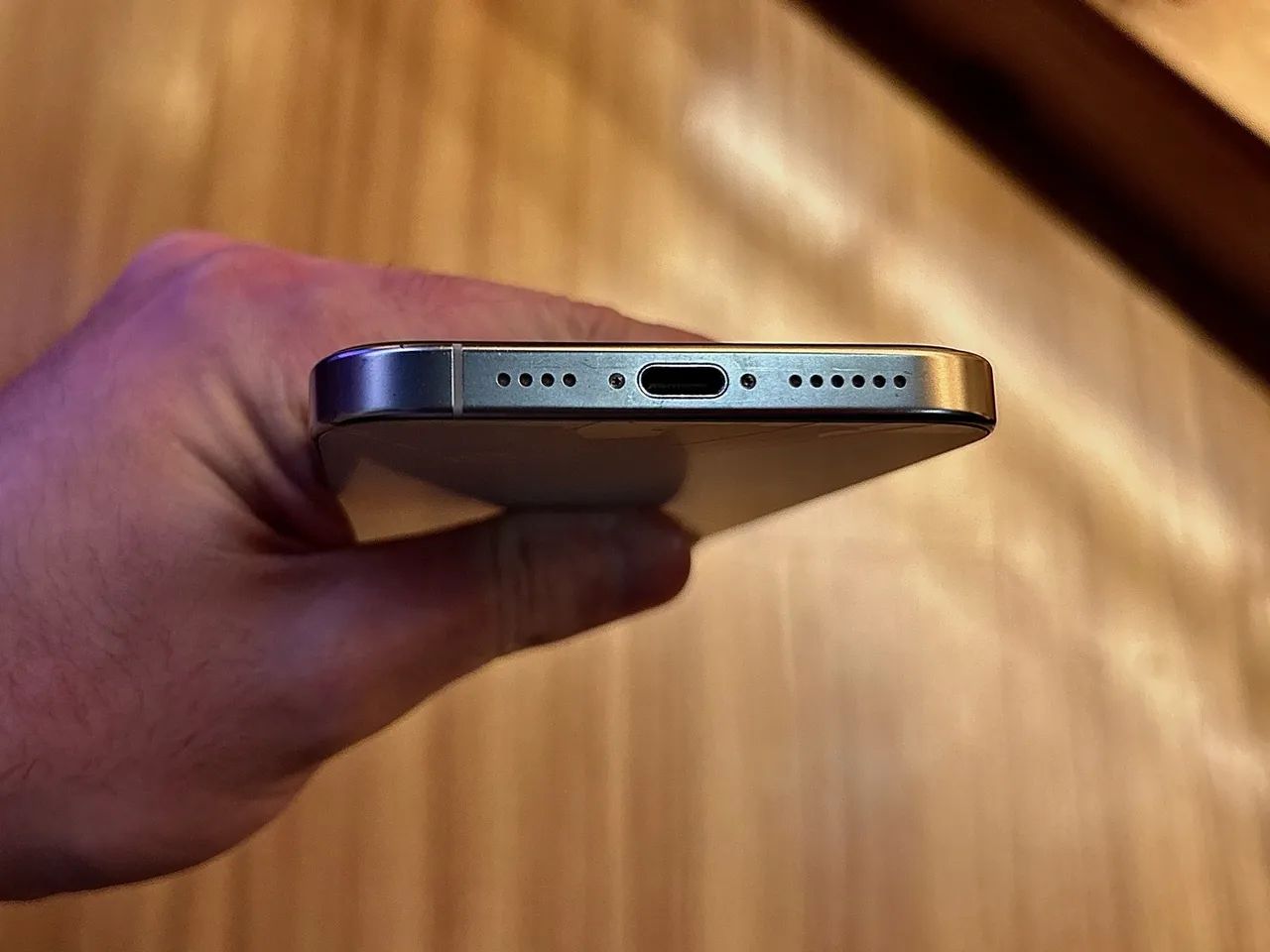 iPhone 16 Pro Max 256gb - Titanium White - Foto 5