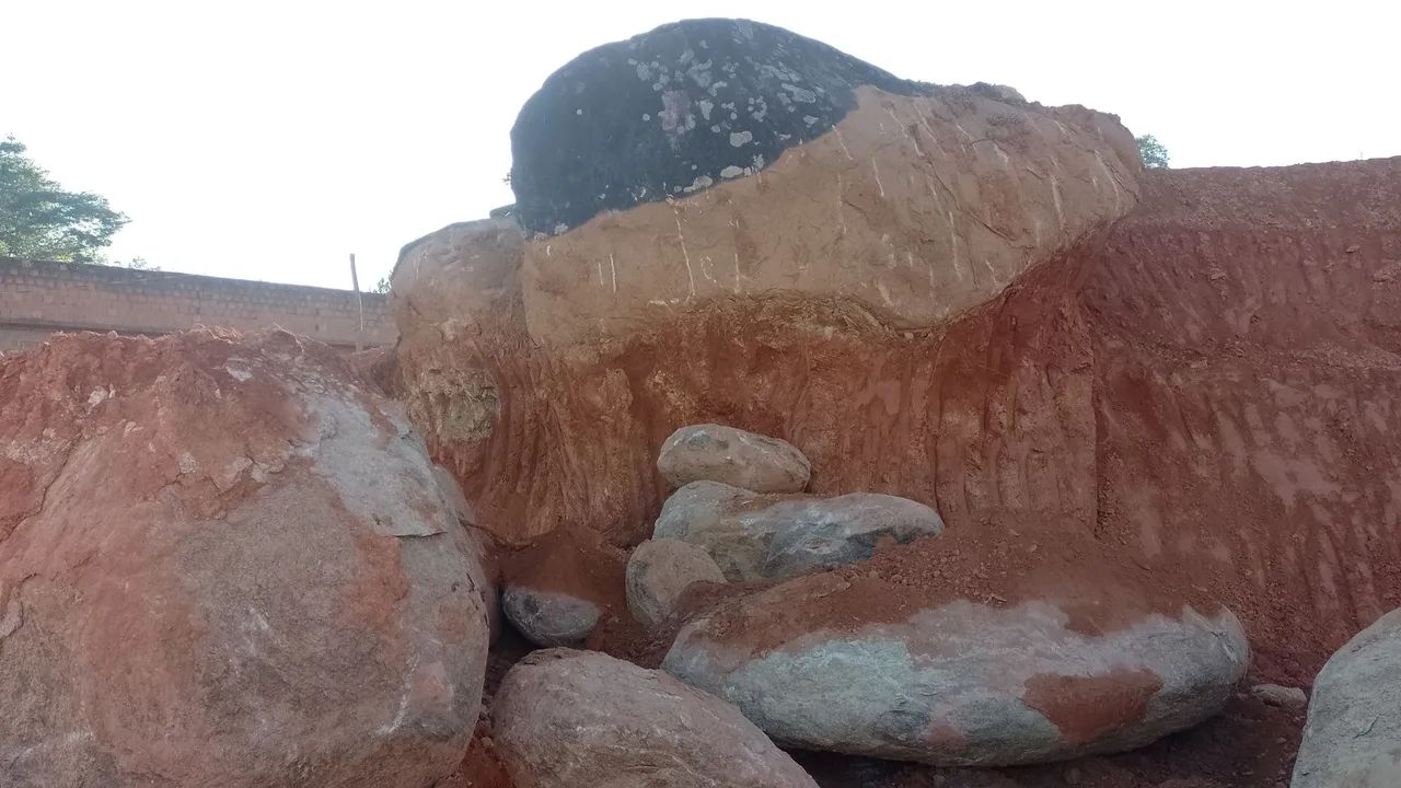 Quebra pedras 