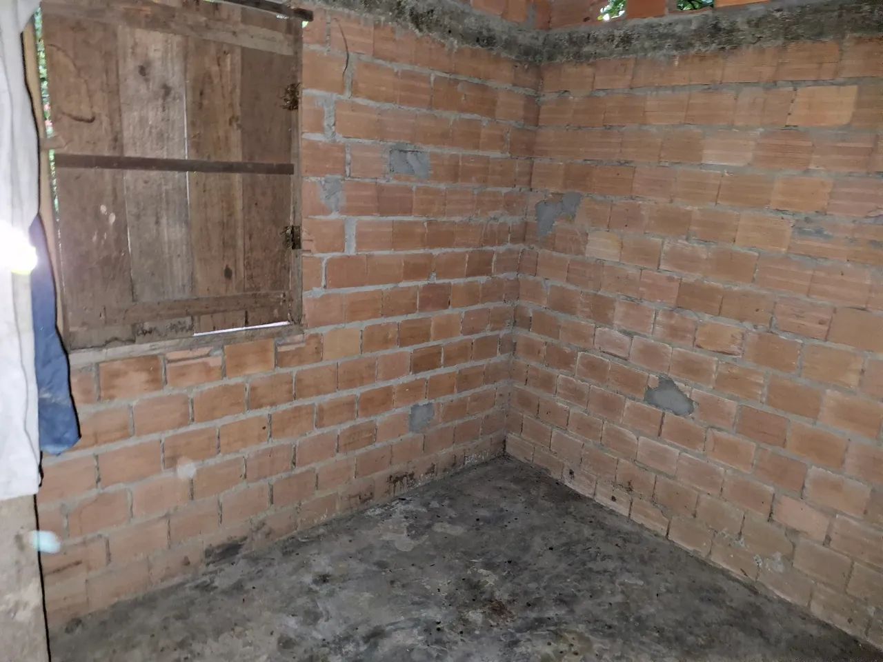 Pequeno sítio com uma casa  - Foto 3