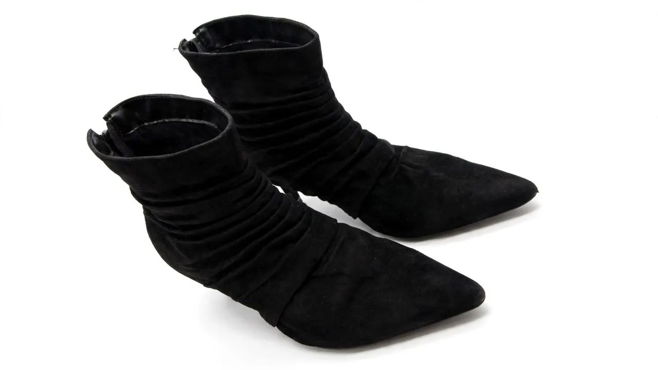 Bota Ankle Bico Fino com Drapeado - Foto 3