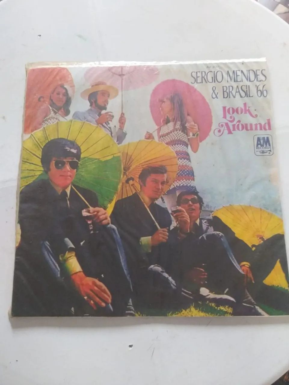 LP Sérgio Mendes Look Around
