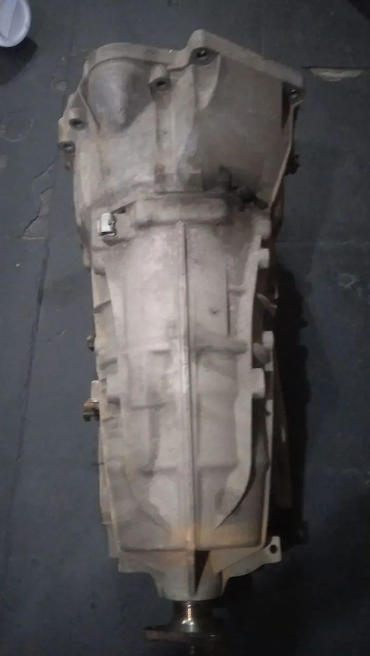 Caixa de câmbio BMW X1 modelo 1.8i ano 2012