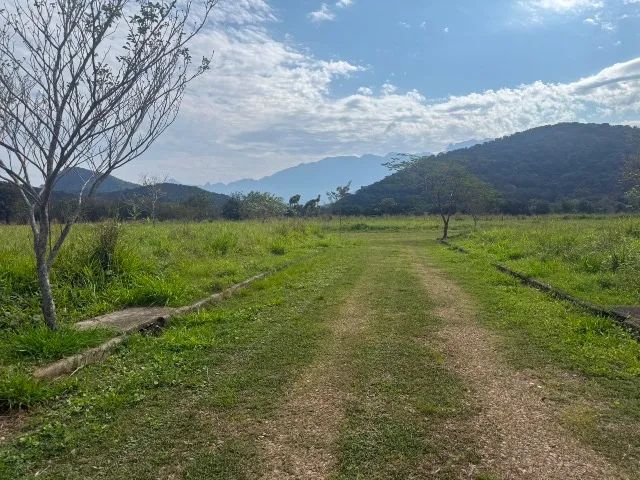 2 LOTES PLANOS DE 450m² - CACHOEIRA A 300m - 10 MIN DO CENTRO - Foto 4
