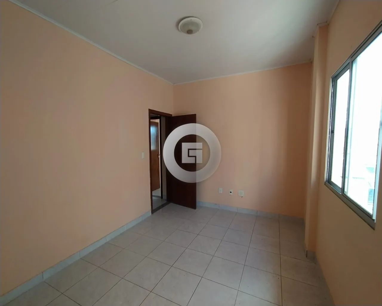 Aluga-se Apartamento no Bairro São José - Montes Claros/MG - Foto 3